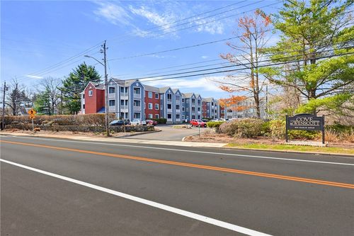 apt-327-1800 Douglas Ave, North Providence, RI, 02904-7641 | Card Image