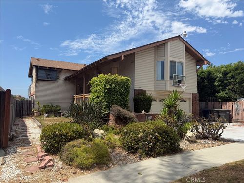 3953 Mistral Dr, Huntington Beach, CA, 92649-2137 | Card Image