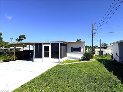 139 Gaslight Ave, NORTH FORT MYERS, FL, 33917-6532 | Card Image