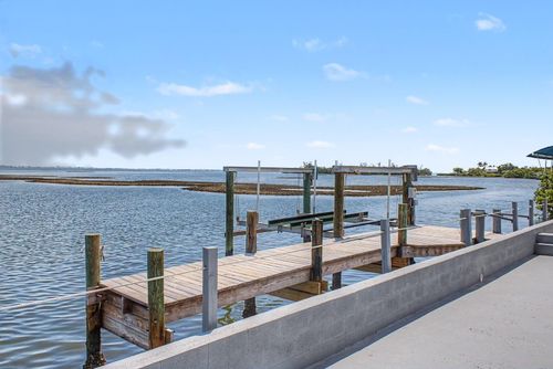 6927 21st St W, BRADENTON, FL, 34207-5763 | Card Image
