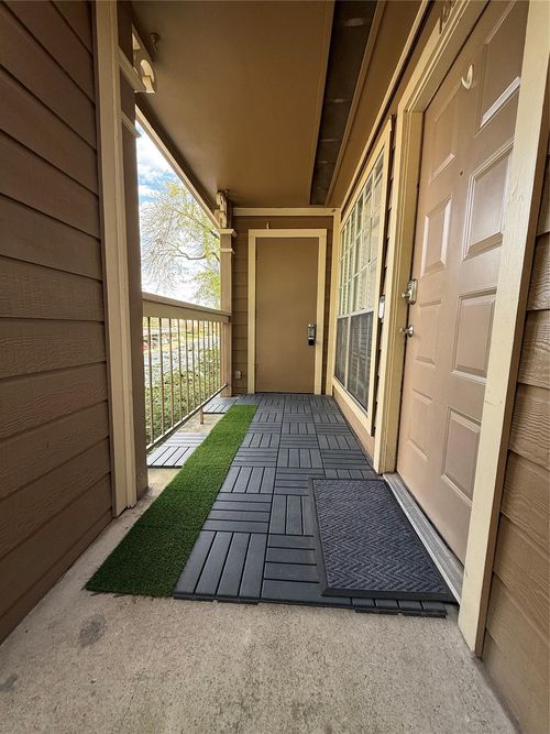 apt-182-1880 White Oak Dr, Houston, TX, 77009-7550 | Card Image