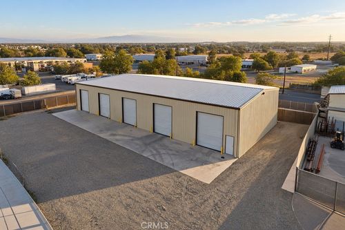 2750 Spaceport Entry, Atwater, CA, 95301 | Card Image