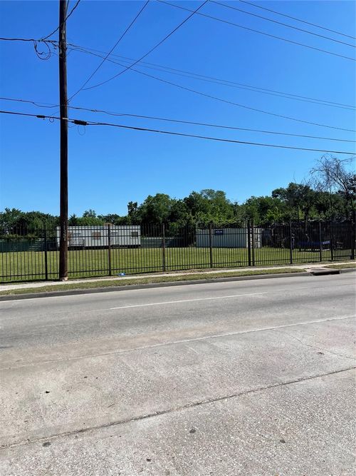 4815 Tidwell Rd, Houston, TX, 77016-4518 | Card Image