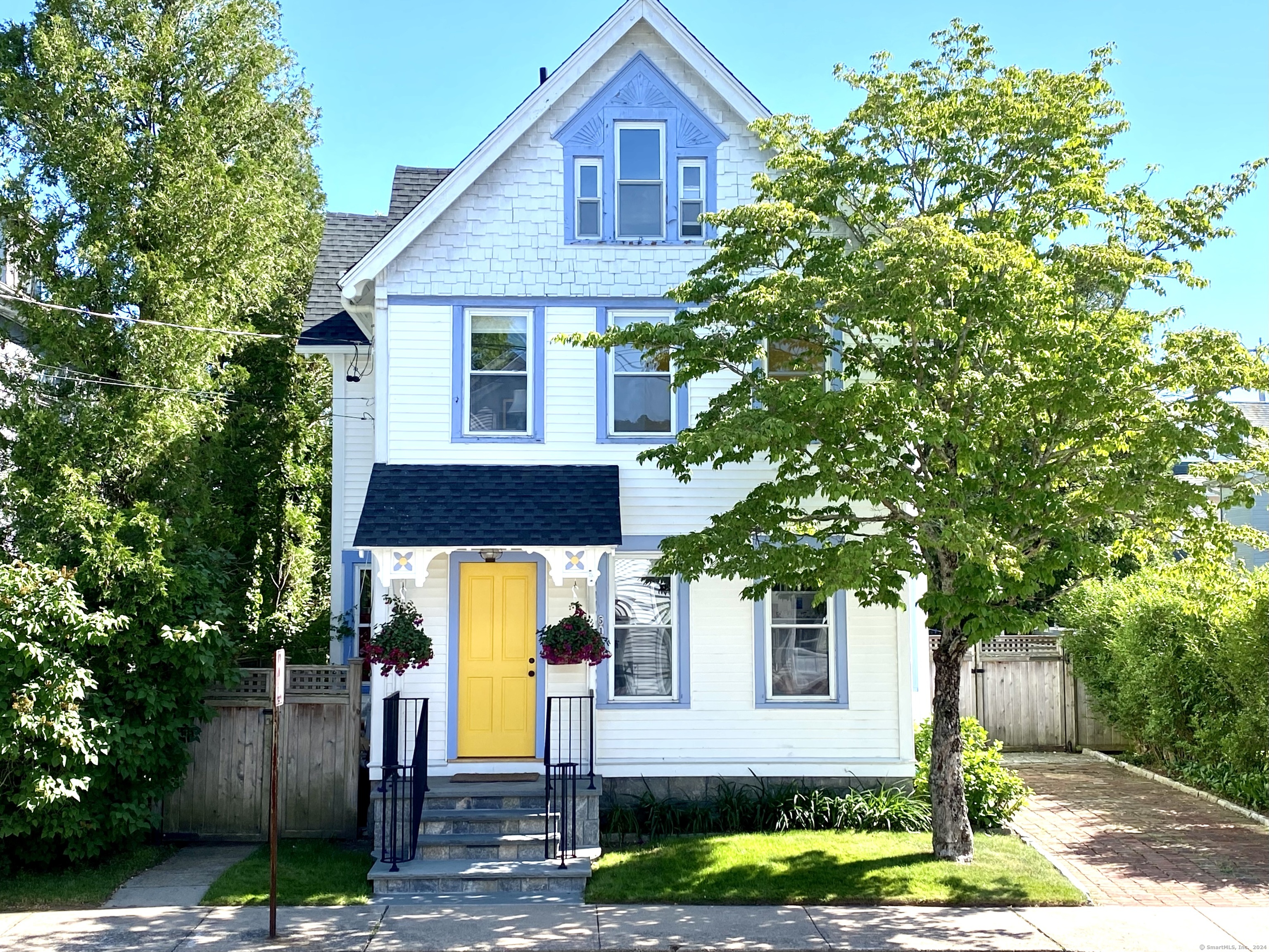 Trumbull Ave, Stonington, CT 06378