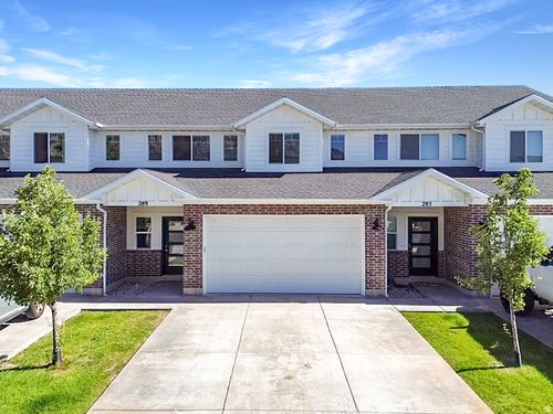 289 E 1500 N, Harrisville, UT, 84404-7729 | Card Image