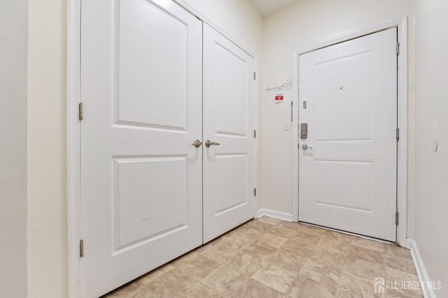 434 Micali Way, Townhouse with 2 bedrooms, 2 bathrooms and null parking in South Plainfield NJ | Image 6