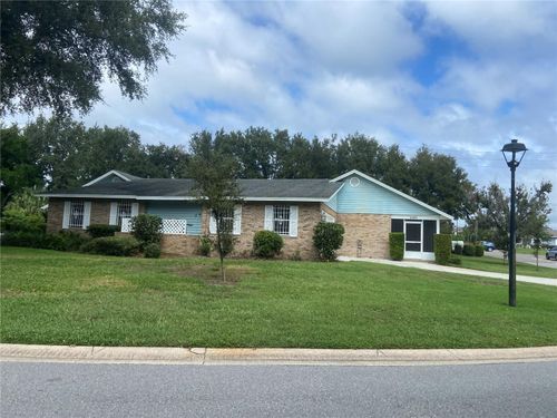 2400 S Glen Eagles Dr, DELAND, FL, 32724-8456 | Card Image
