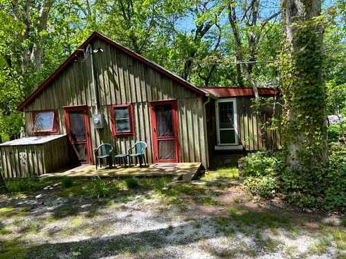 71 S Railroad Ave, Jamesport, NY, 11947-3007 | Card Image