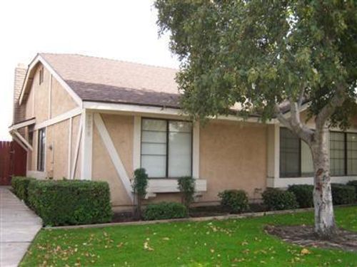 7098 Tristan Cir, Stockton, CA, 95210-4226 | Card Image
