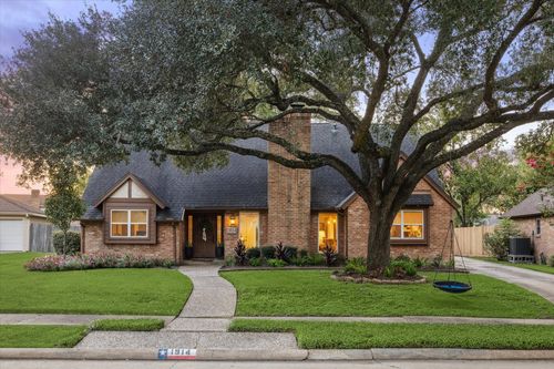 1914 Willowlake Dr, Houston, TX, 77077-4961 | Card Image