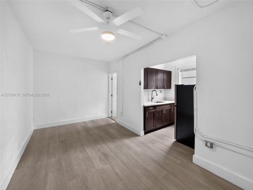 11-967 Sw 5th St, Miami, FL, 33130-2539 | Card Image
