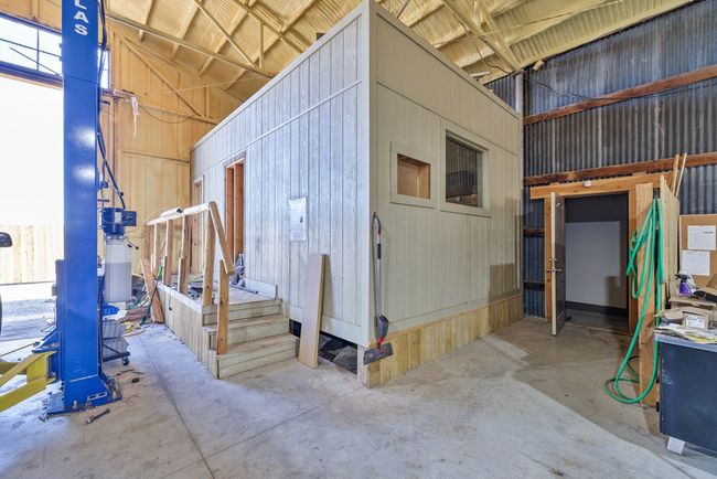 8470 Loop 570, Home with 0 bedrooms, 0 bathrooms and null parking in Wall TX | Image 19