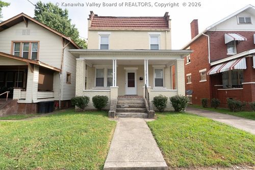 506 Grant St, Charleston, WV, 25302-1952 | Card Image