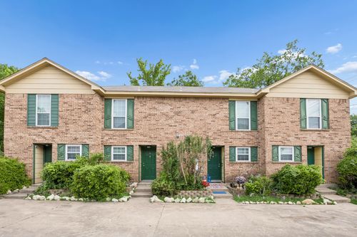 3732 Bonnie Dr, Fort Worth, TX, 76116-7063 | Card Image