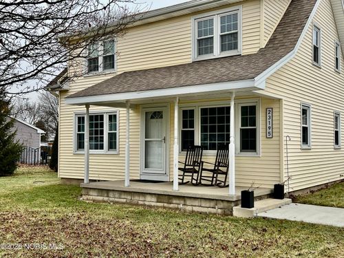 23195 W Centerfield Dr, Genoa, OH, 43430-1005 | Card Image