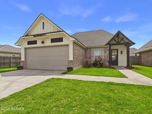 122 Meadow View St, Maurice, LA, 70555-3267 | Card Image
