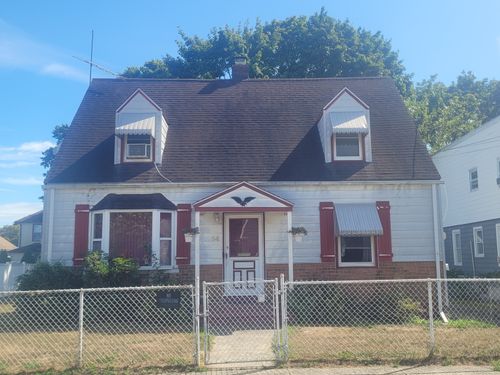 94 Third St, Hamden, CT, 06514-4716 | Card Image