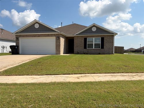 29325 E 79th Ter S, Broken Arrow, OK, 74014-5076 | Card Image