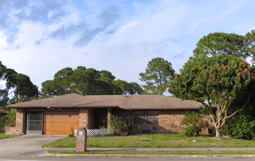 237 Emerson Dr Nw, PALM BAY, FL, 32907-7896 | Card Image