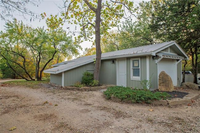 888 N 1928 Th Rd, House other with 3 bedrooms, 3 bathrooms and null parking in Lecompton KS | Image 48