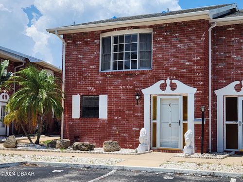 60-2250 S Palmetto Ave, South Daytona, FL, 32119-3090 | Card Image