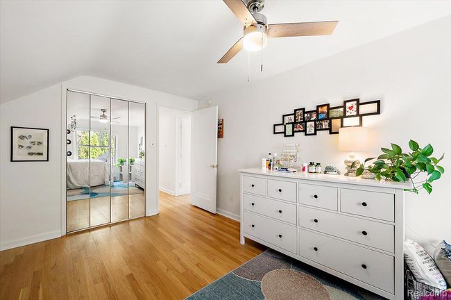 Second Floor Bedroom #1 | Image 21