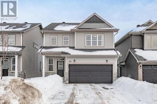 151 Minikan St, Gloucester, ON, K1X0E5 | Card Image