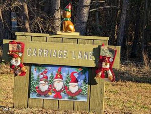 88 Carriage Ln, Clarksville, VA, 23927-8932 | Card Image