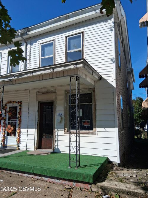 124 S Maple St, Mount Carmel, PA, 17851-2025 | Card Image