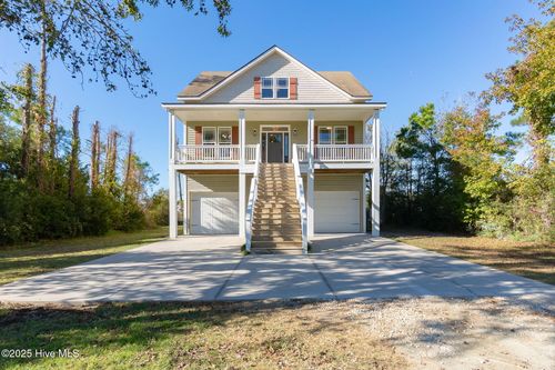 306 Joan Ct, Beaufort, NC, 28516-7231 | Card Image