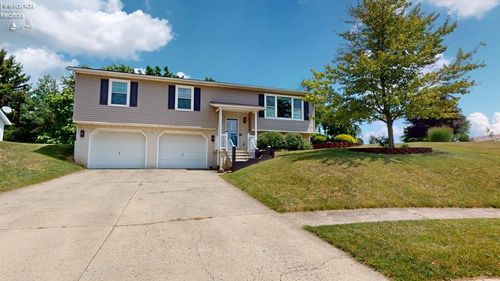 1005 Tamarack Dr, Willard, OH, 44890-9329 | Card Image