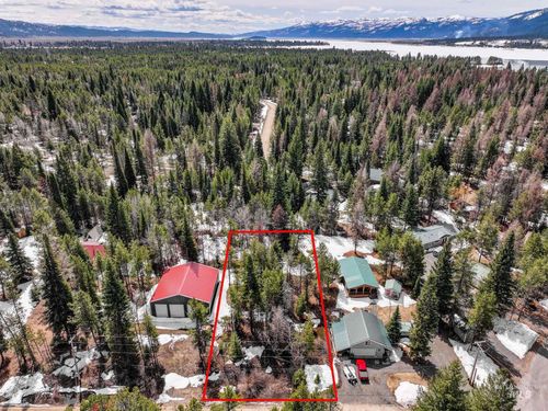 203 Wagon Wheel Ln, Donnelly, ID, 83615-5033 | Card Image