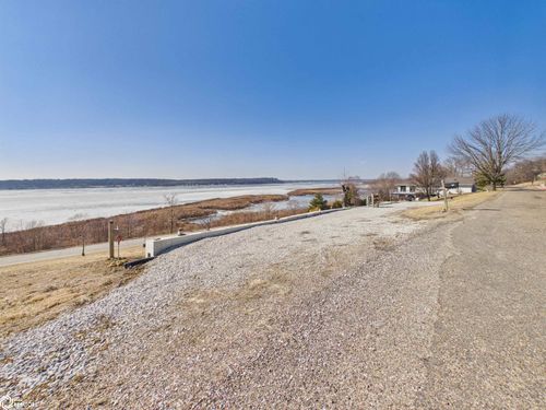 2 Riverview Dr, Nauvoo, IL, 62354-2018 | Card Image