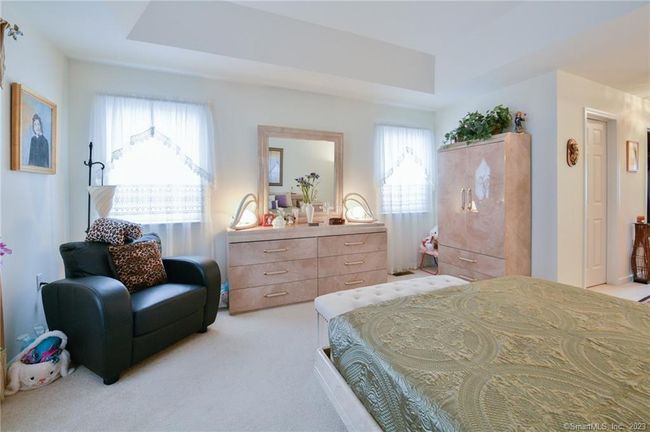 So much space! | Image 25