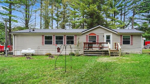 936 N Coleman Road, Greendale Township, MI, 48883 | Card Image