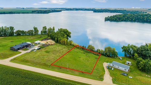 8 835th Avenue, Buffalo Lake, MN, 55314 | Card Image