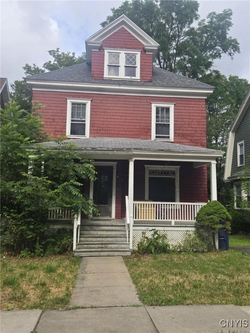 826 Lancaster Ave, Syracuse, NY, 13210-2924 | Card Image