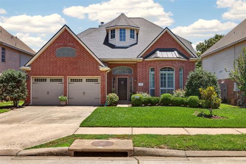 3101 Ashton Park Dr, Pearland, TX, 77584-1272 | Card Image