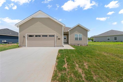 467 Cedar Hollow Dr, Bowling Green, KY, 42101-7543 | Card Image