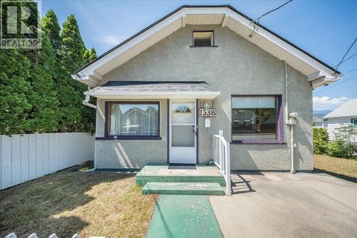 1338 Third Ave, Trail, BC, V1R1P4 | Card Image