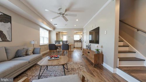 1715 Ridge Ave, PHILADELPHIA, PA, 19130-1538 | Card Image