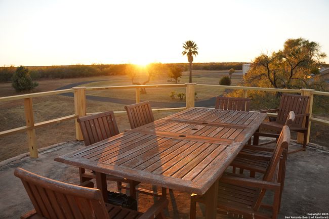9239 Fm 133, Home with 7 bedrooms, 7 bathrooms and null parking in Cotulla TX | Image 50