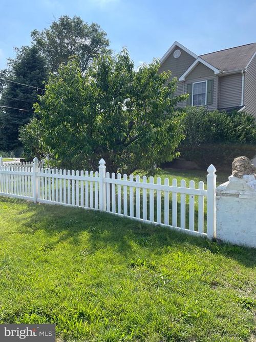 7 Errickson Ave, MOORESTOWN, NJ, 08057-1211 | Card Image