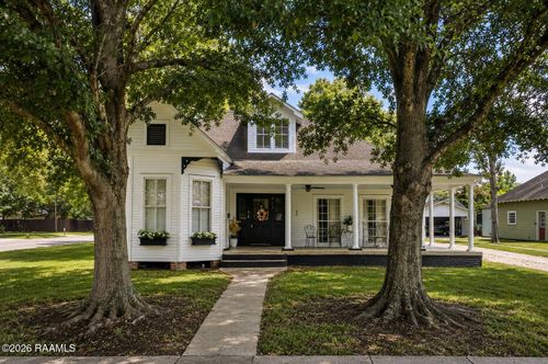 403 8th St, Crowley, LA, 70526-3809 | Card Image