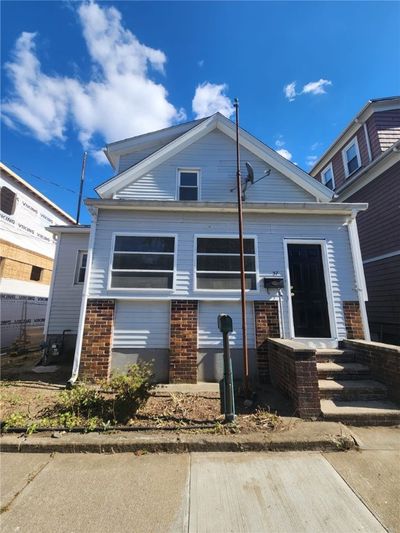 37 Hampton Street, House other with 4 bedrooms, 1 bathrooms and 2 parking in Providence RI | Image 1