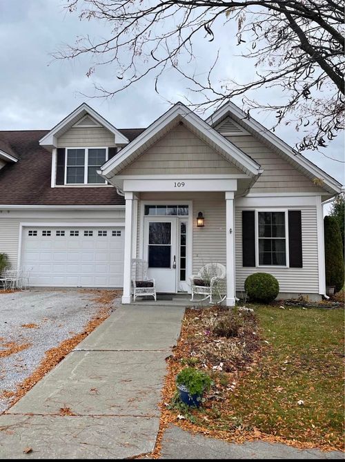 109 Garden Circle, St. Albans Town, VT, 05478 | Card Image