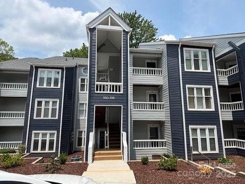 311 Northwest Dr, Davidson, NC, 28036-8901 | Card Image