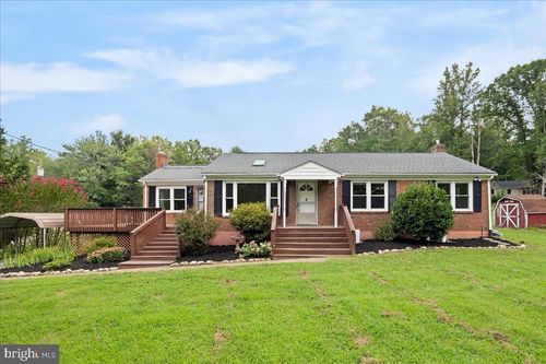 18019 Lee Hwy, AMISSVILLE, VA, 20106-2118 | Card Image
