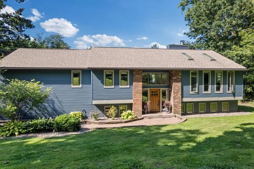 N1947 Forest Ridge Drive, Shelby, WI, 54601 | Card Image