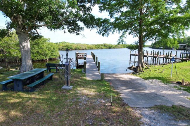 25 Sunset Dr, House other with 3 bedrooms, 2 bathrooms and null parking in Sebastian FL | Image 32